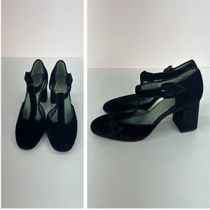 Paola d’Arcano Flapper Roaring 20’s Style Mary Jane Tee Strap Velvet Heels 38.5